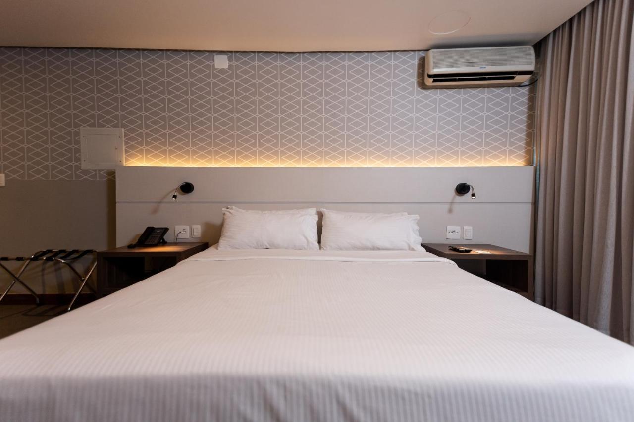 Hotel Master - Av Carlos Gomes, Proximo Ao Consulado Americano 4*