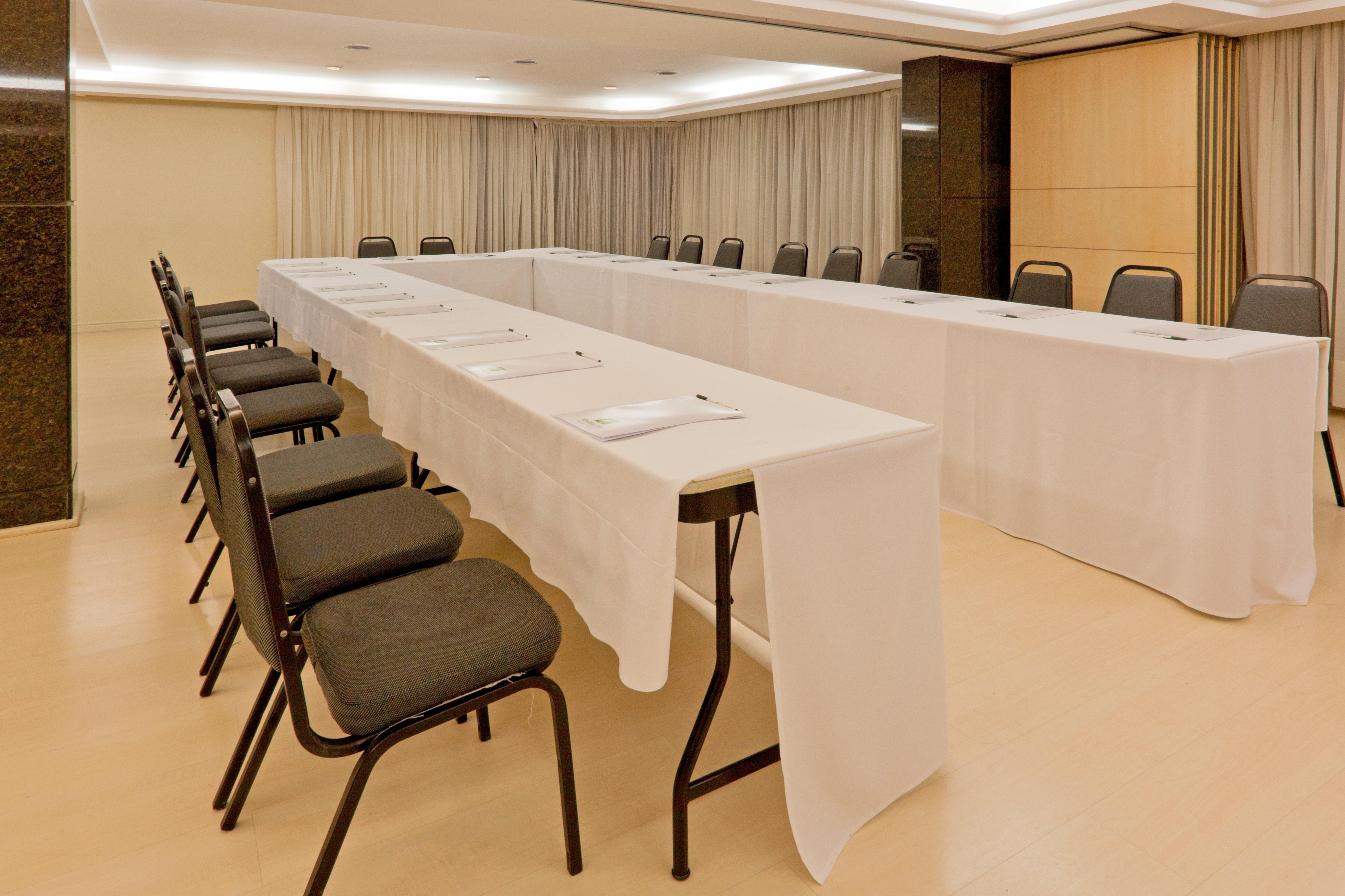 Master - Av Carlos Gomes, Proximo Ao Consulado Americano Porto Alegre