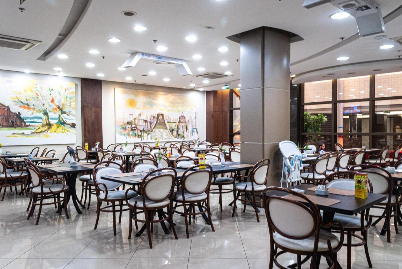 Hotel Master - Av Carlos Gomes, Proximo Ao Consulado Americano Porto Alegre